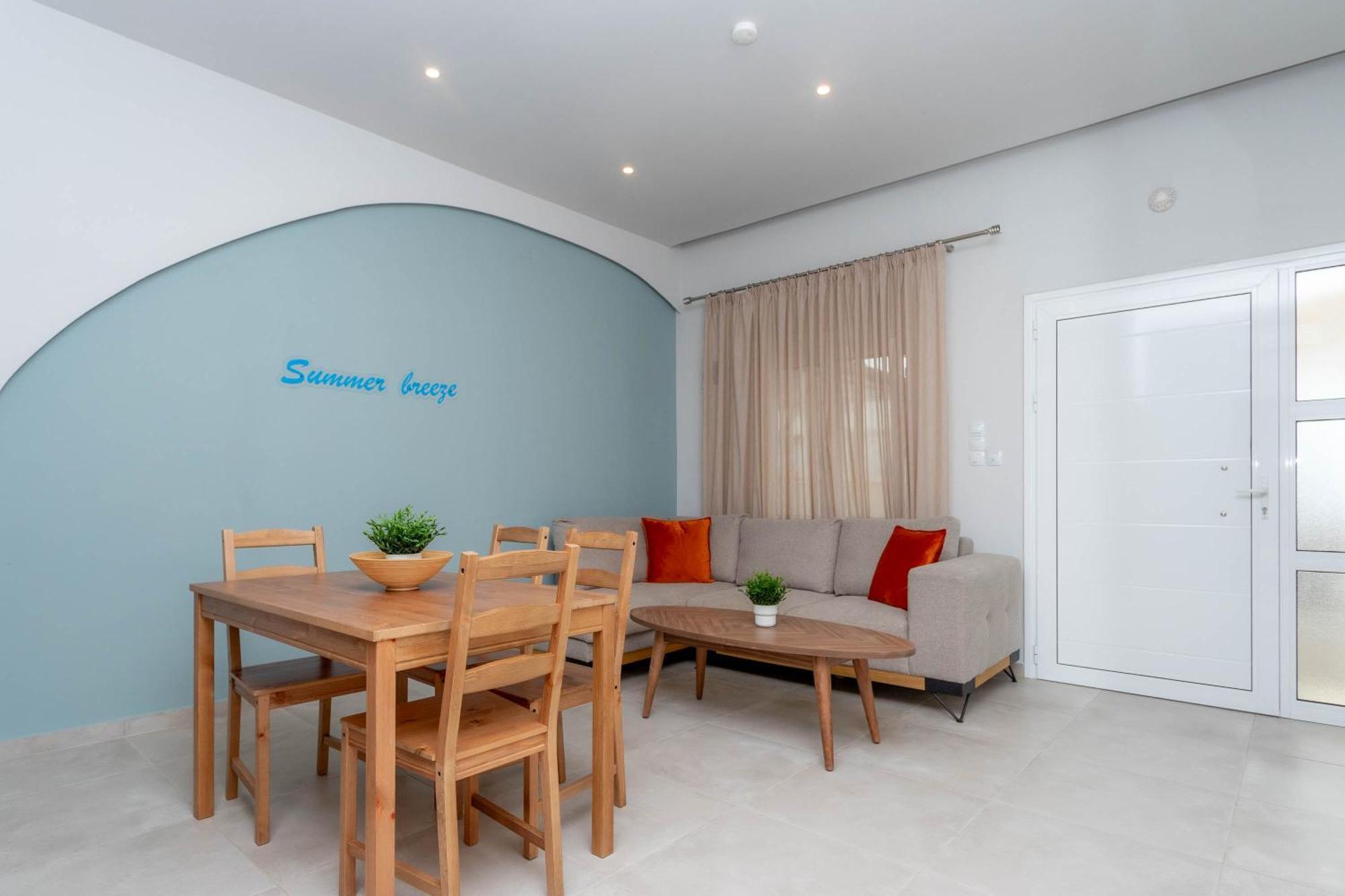 Pteleo Apartments เตเลออส ภายนอก รูปภาพ