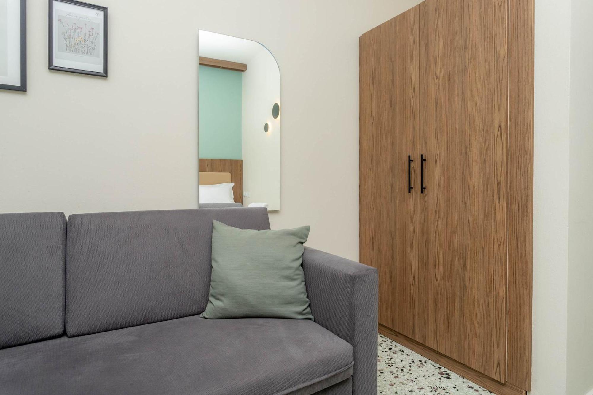 Pteleo Apartments เตเลออส ภายนอก รูปภาพ